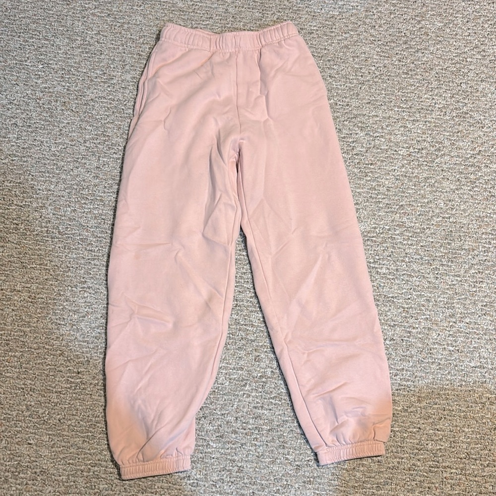 pink baggy sweatpants